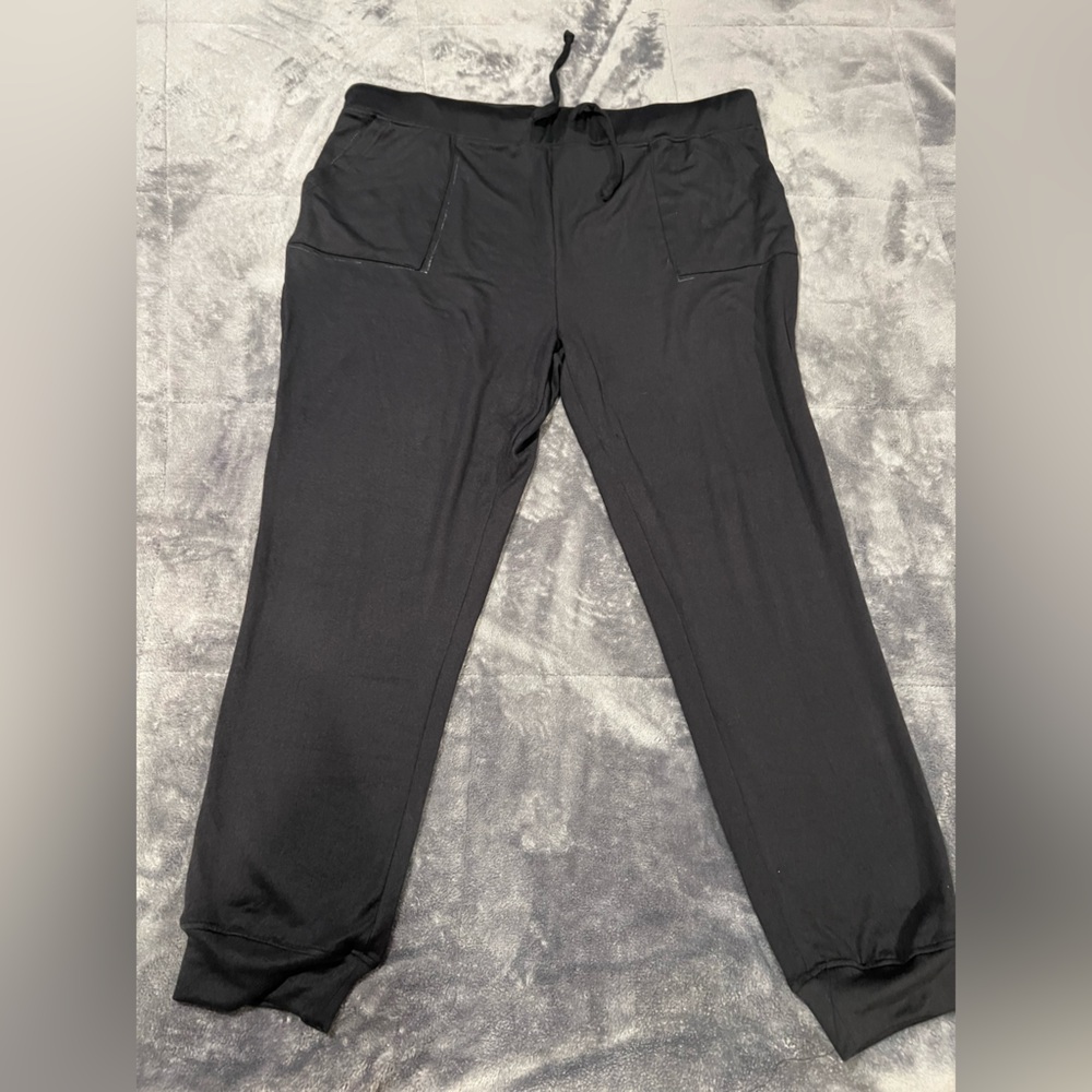 Serra Black Casual Pants